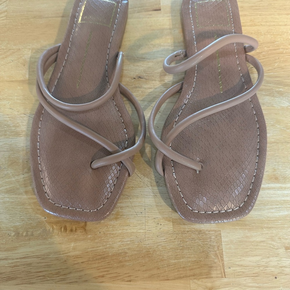 Dolce Vita Tan Sandal
